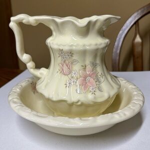 ATHENA BASIN WITH WATER PITCHER Pink Flowers